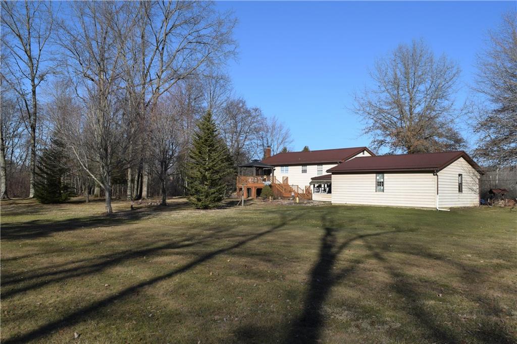 535 Houk Road New Castle, PA 16101 - Photo 2 of 23