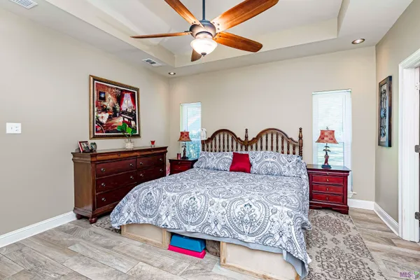 $310,000 | 32810 Poplar Court, Denham Springs, LA 70706