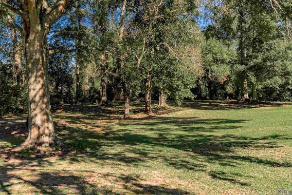 $310,000 | 32810 Poplar Court, Denham Springs, LA 70706