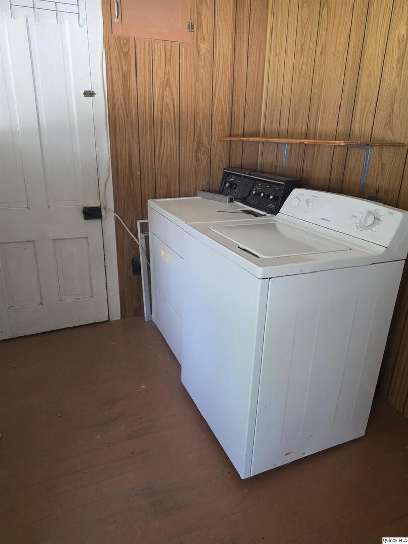 304 West 3rd Street Golden, IL 62339 - Photo 2 of 18 a utility room with dryer and washer