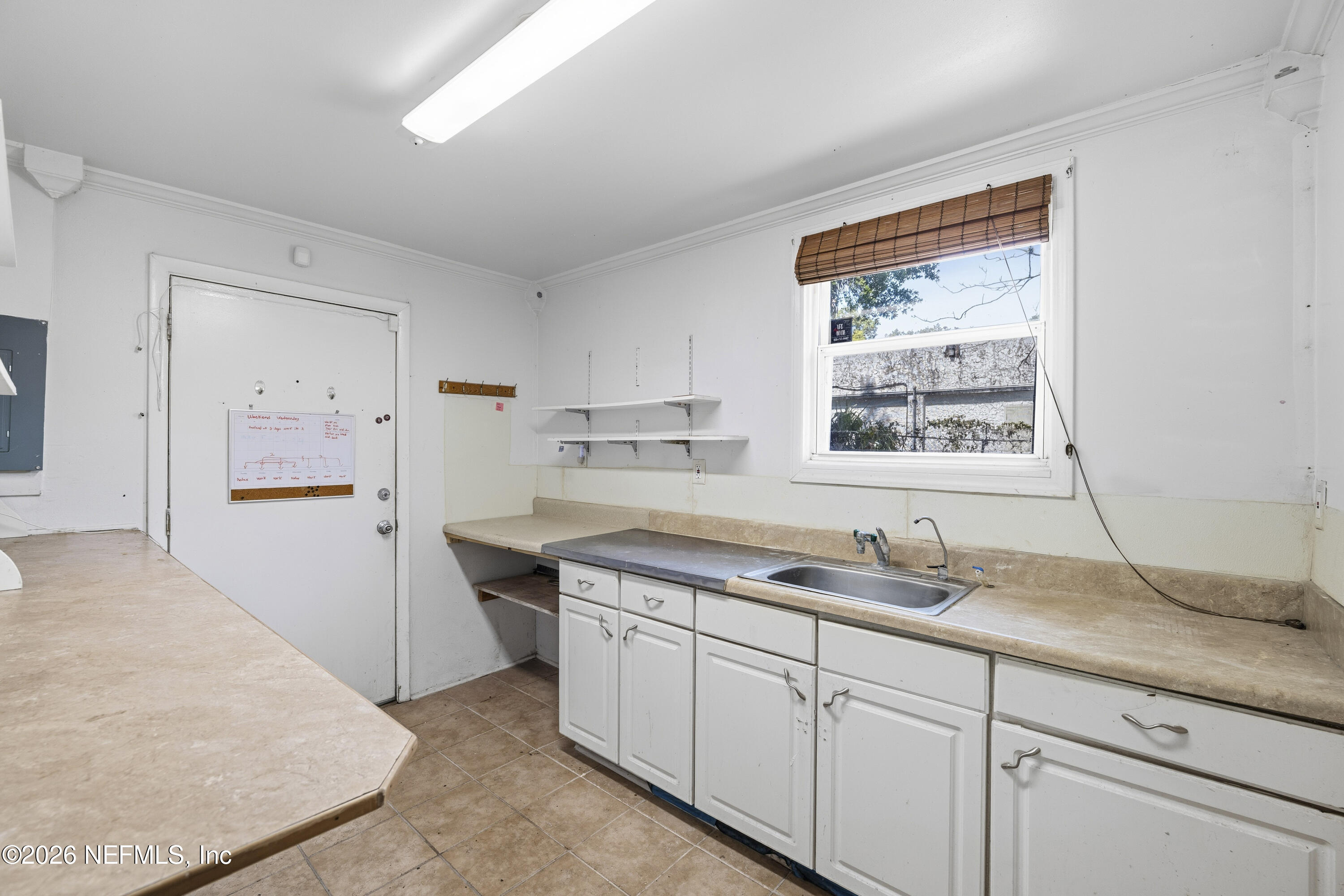 3754 St Augustine Road Jacksonville, FL 32207 - Photo 14 of 26 13 Kitchenette