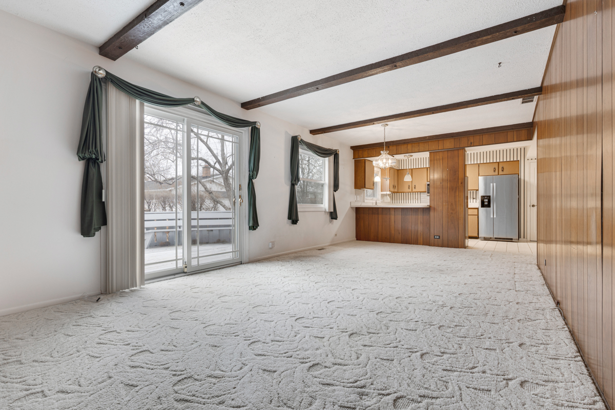 197 Smethwick Lane Elk Grove Village, IL 60007 - Photo 10 of 26