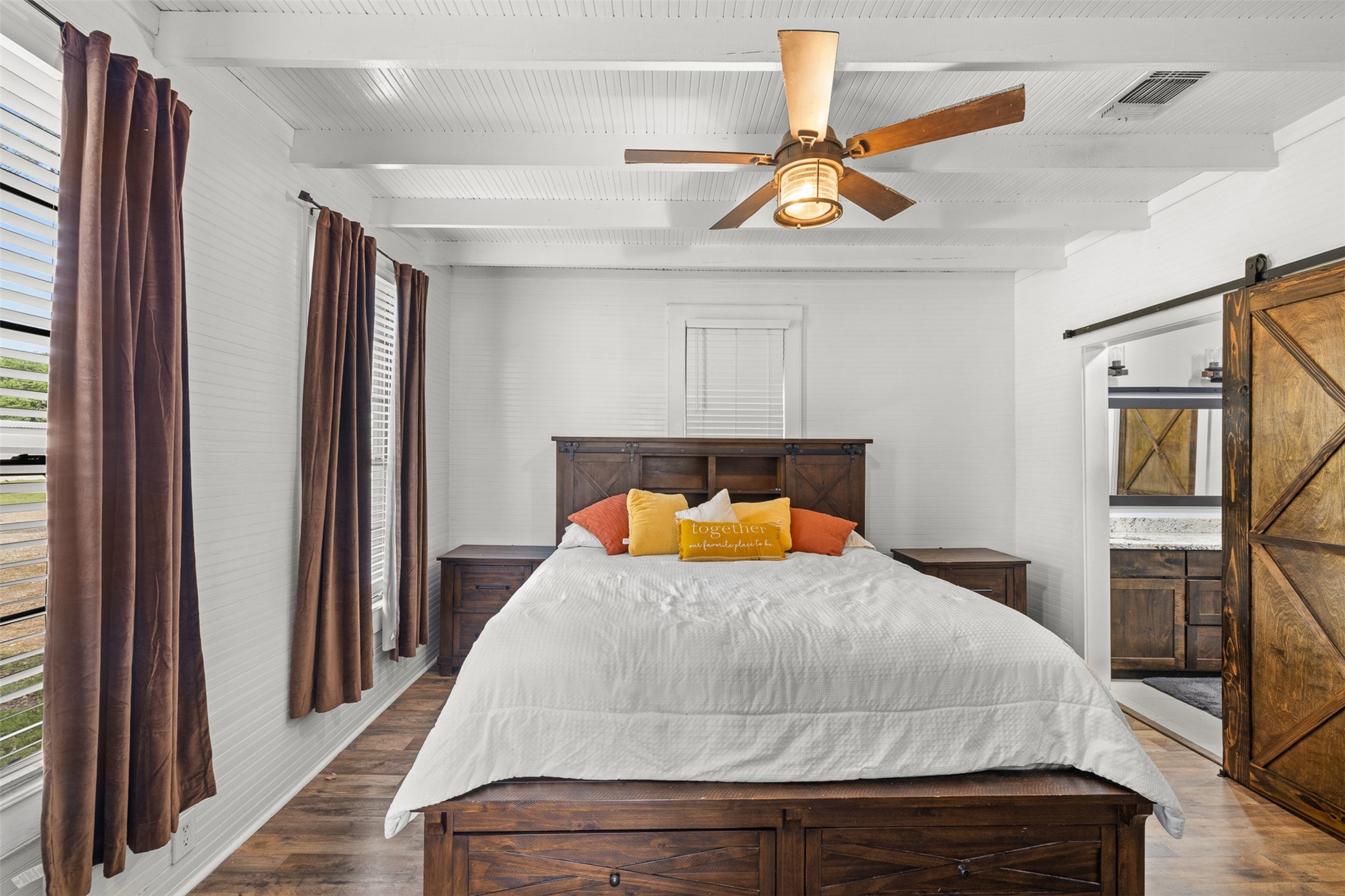 1013 Park Prairie Road Fayetteville, TX 78940 - Photo 4 of 26