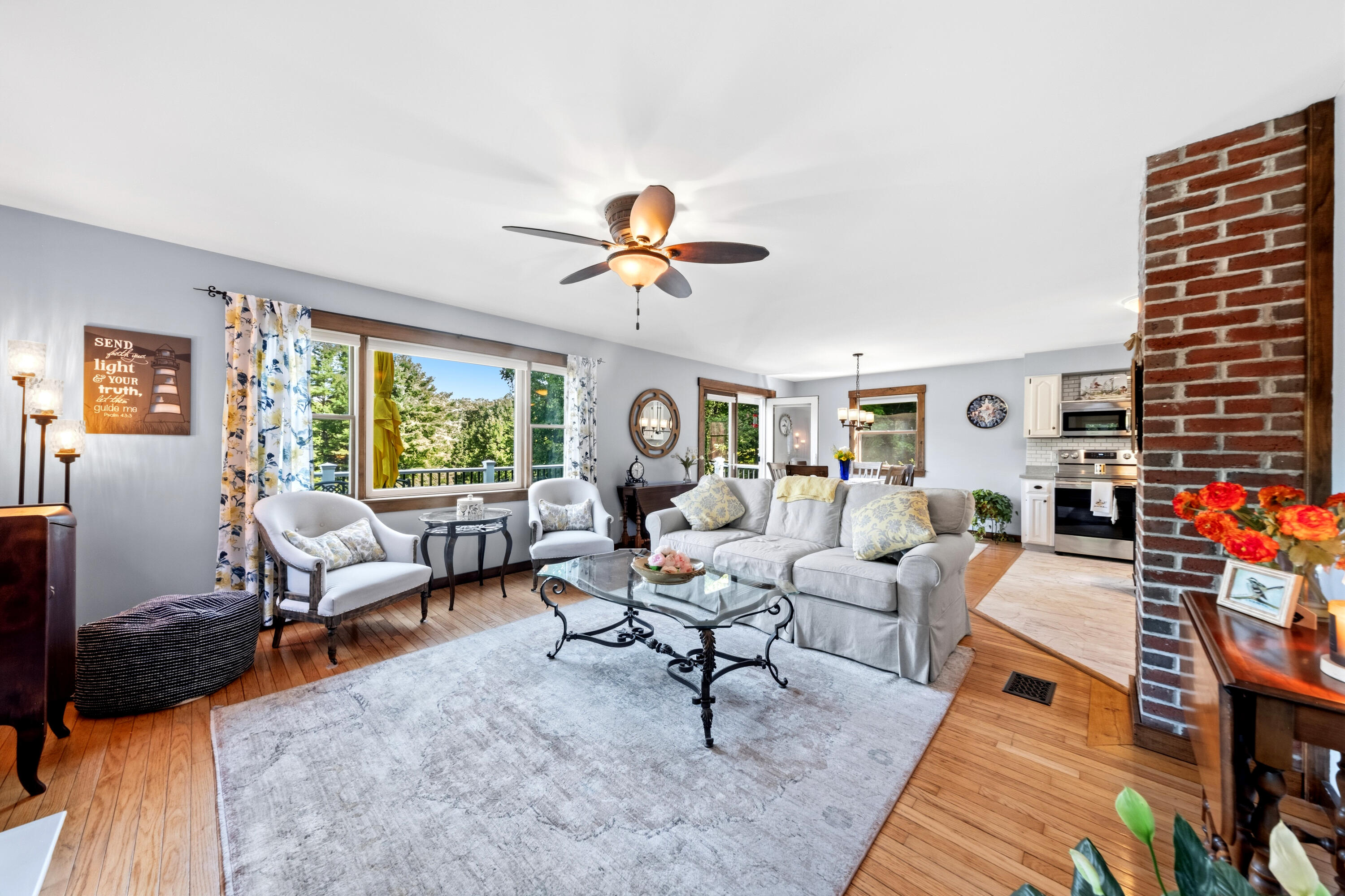 161 Camden Road Lincolnville, ME 04849 - Photo 20 of 57 Living room