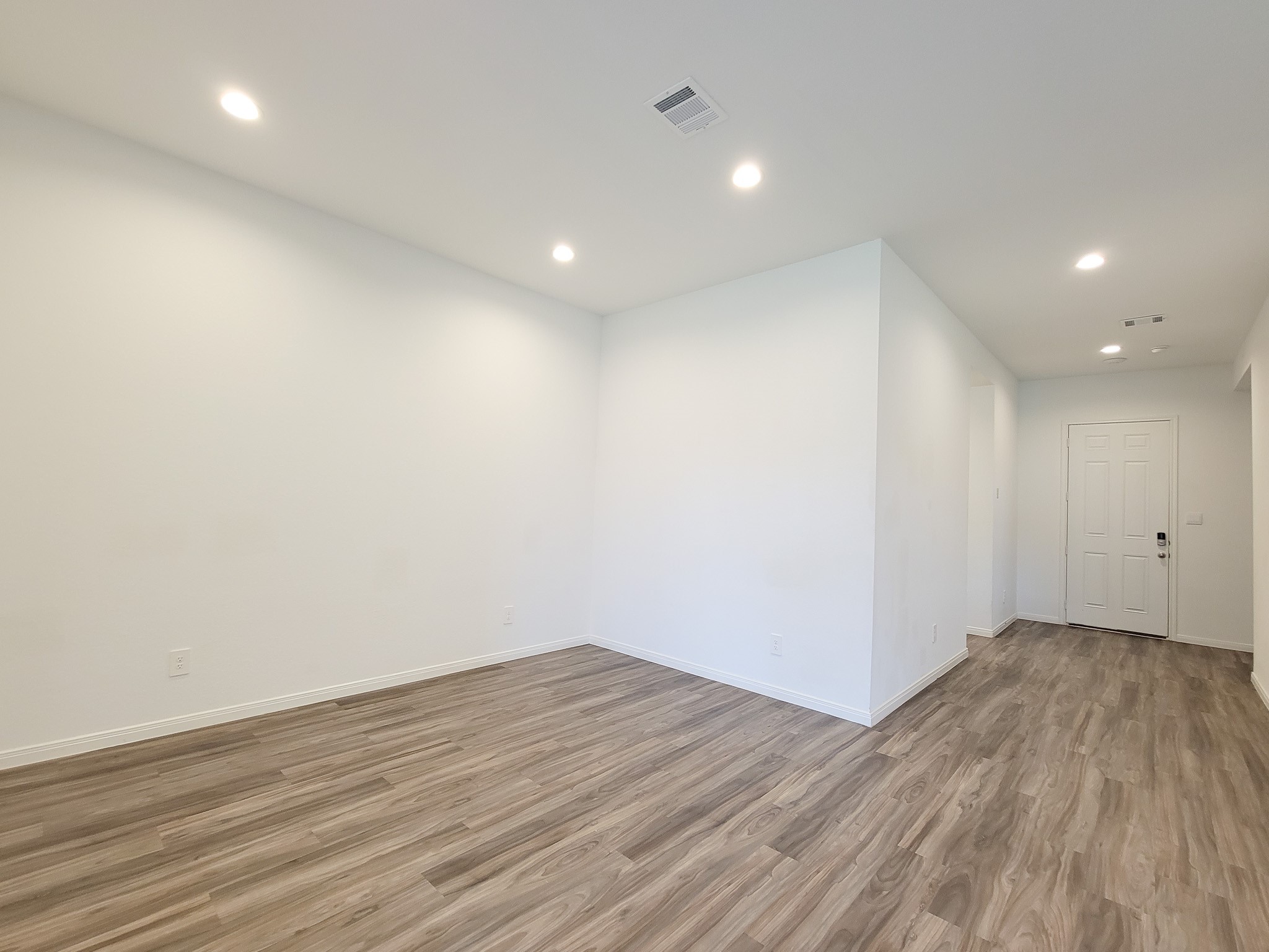 907 Youth Water Road Montgomery, TX 77316 - Photo 6 of 41