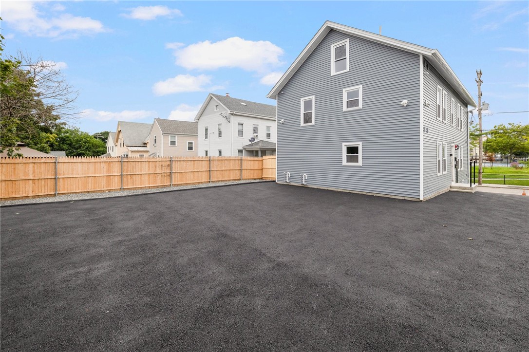 66 Jefferson Avenue, Unit 2F Pawtucket, RI 02860 - Photo 3 of 12