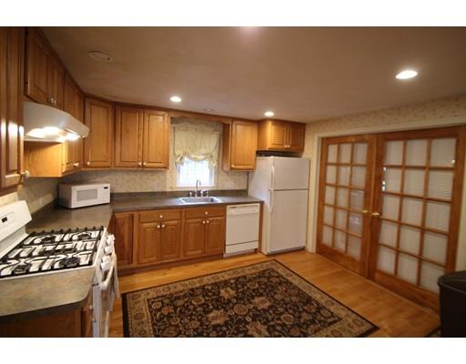 143 Cranberry Road Whitman, MA 02382 - Photo 5 of 22