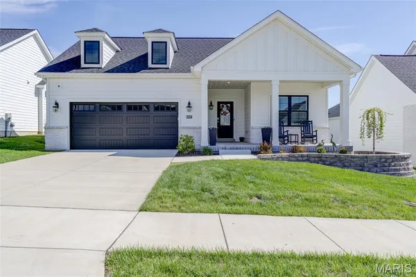 $732,777 | 104 Hvn Rdg Court, Dardenne Prairie, MO 63368