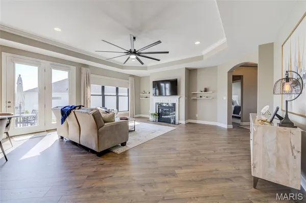 $732,777 | 104 Hvn Rdg Court, Dardenne Prairie, MO 63368