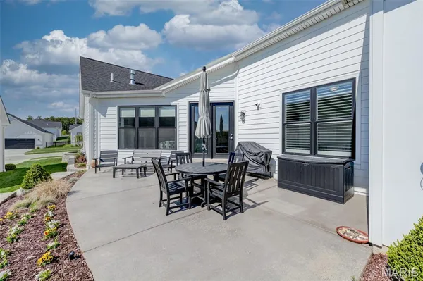 $732,777 | 104 Hvn Rdg Court, Dardenne Prairie, MO 63368