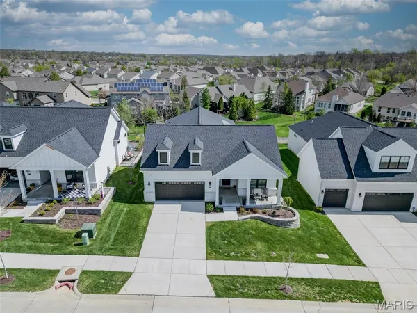 $732,777 | 104 Hvn Rdg Court, Dardenne Prairie, MO 63368