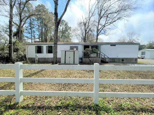 $950 | 5801 Flaxman Street, Unit 43, Pensacola, FL 32506