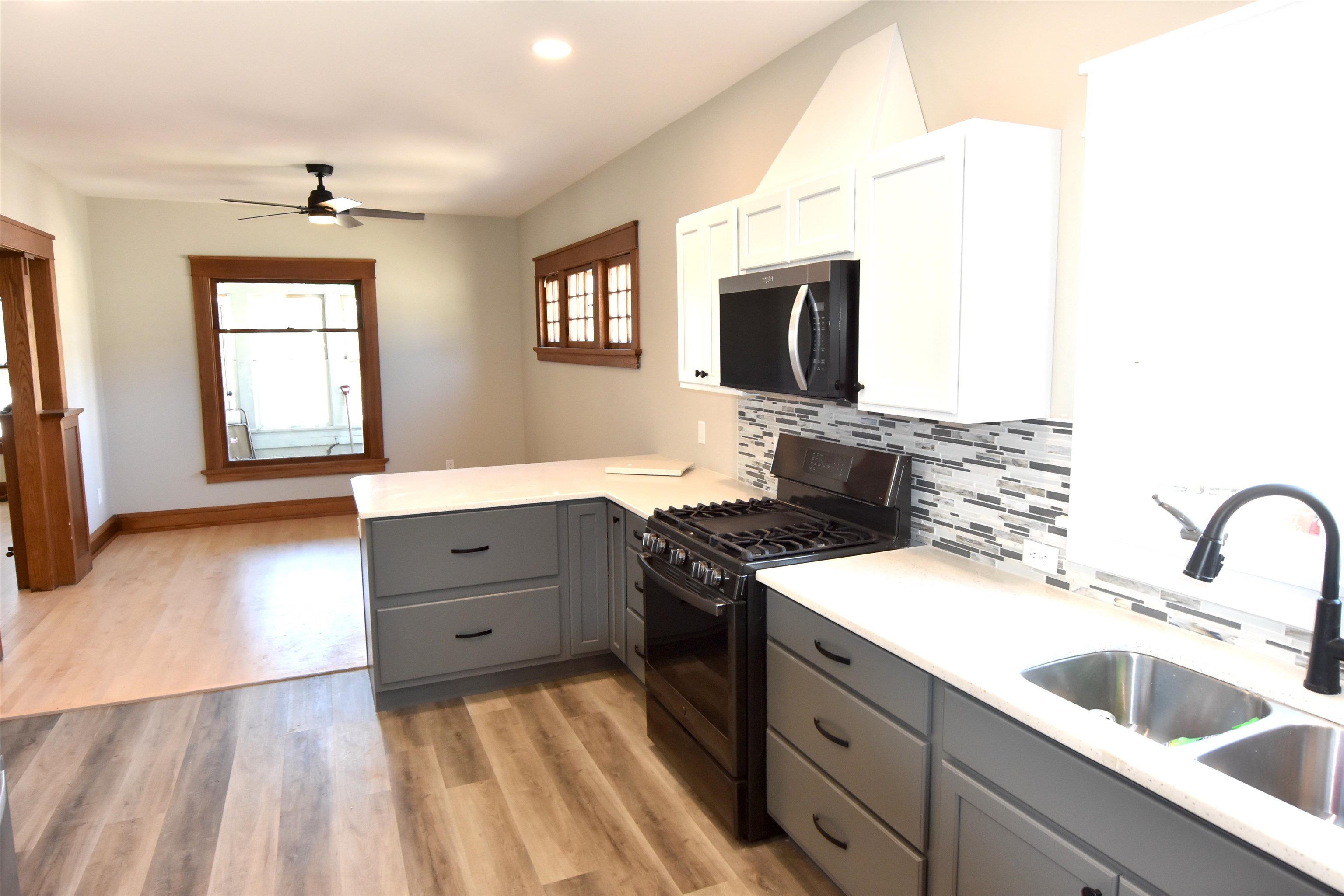 212 South Main Street Lake Mills, WI 53551 - Photo 8 of 36