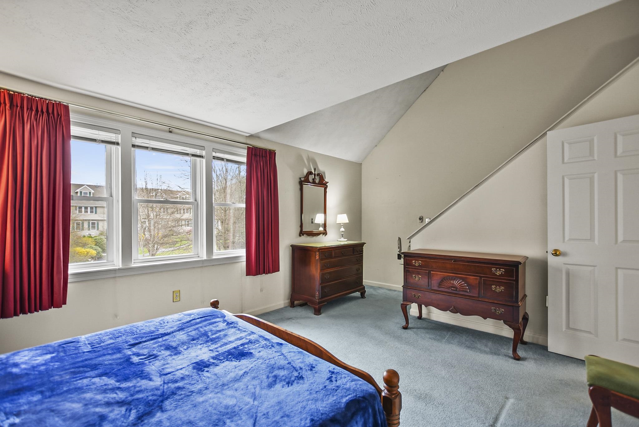 30 Charter Street, Unit 6 Exeter, NH 03833 - Photo 6 of 25 Gallery Image 6