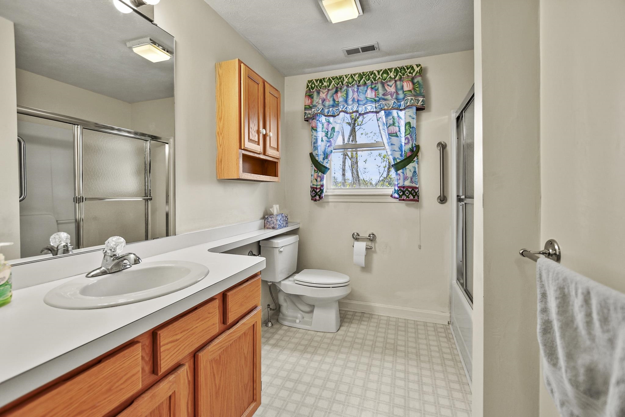 30 Charter Street, Unit 6 Exeter, NH 03833 - Photo 9 of 25 Gallery Image 9