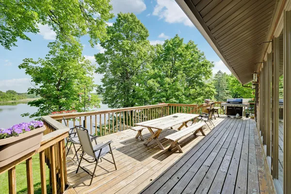 $624,900 | 6240 Red Oak Road, Mound, MN 55364