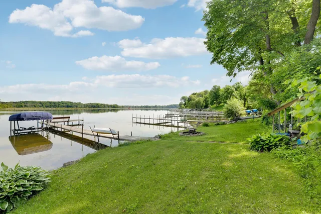 $649,900 | 6240 Red Oak Road, Mound, MN 55364