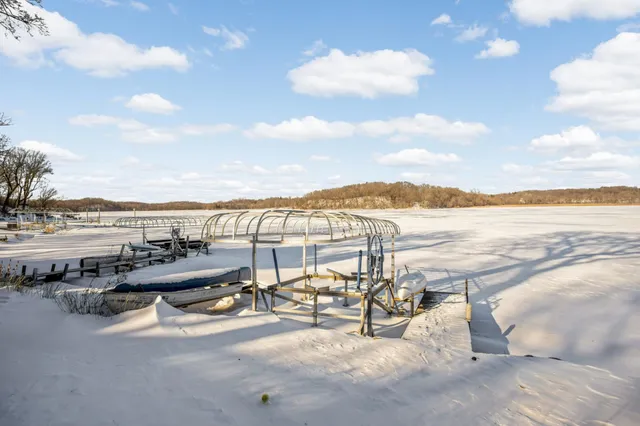 $649,900 | 6240 Red Oak Road, Mound, MN 55364