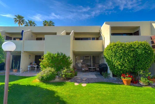 $216,000 | 1655 East Palm Canyon Drive, Unit 616, Palm Springs, CA 92264