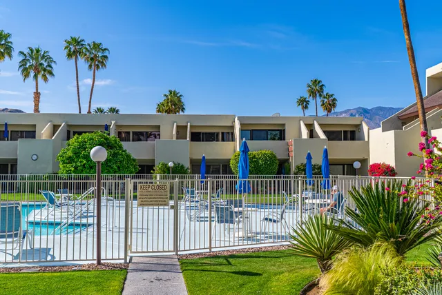 $216,000 | 1655 East Palm Canyon Drive, Unit 616, Palm Springs, CA 92264