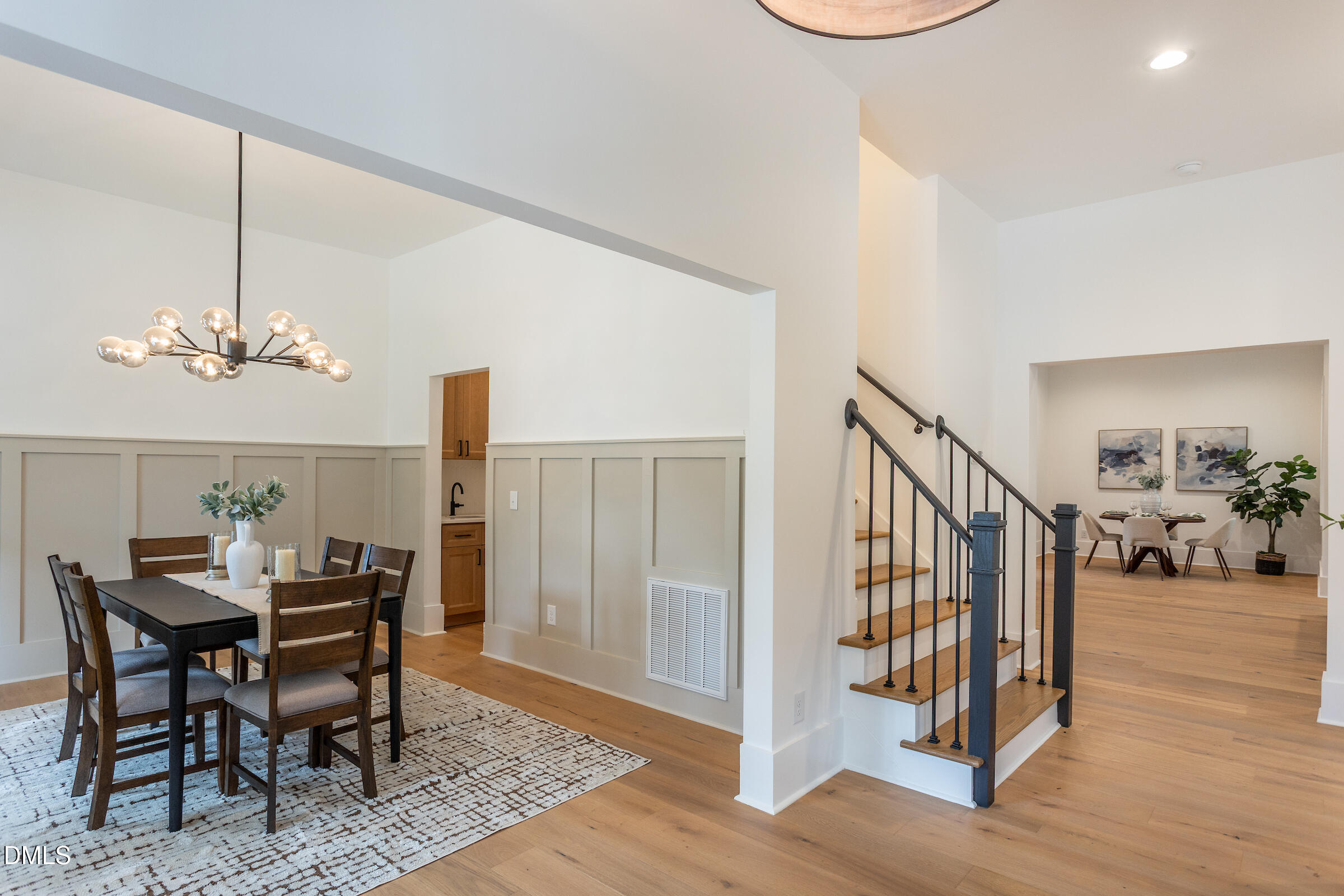 712 Van Buren Road Raleigh, NC 27604 - Photo 18 of 41 712VanBuren008