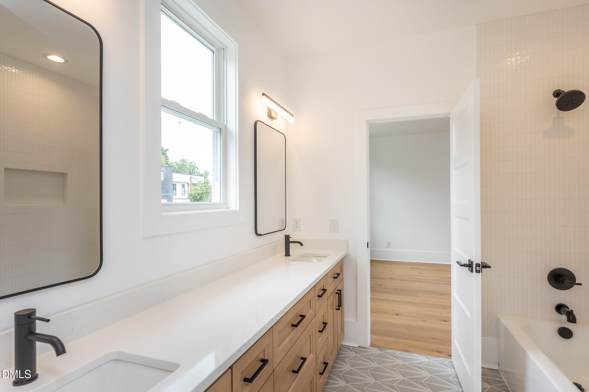 712 Van Buren Road Raleigh, NC 27604 - Photo 35 of 41 712VanBuren036