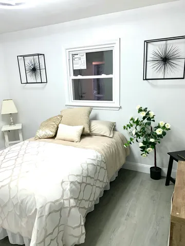 $249,999 | 5918 North 72nd Street, Milwaukee, WI 53218