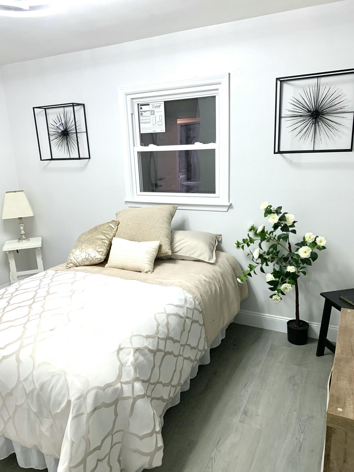 5918 North 72nd Street Milwaukee, WI 53218 - Photo 12 of 28 IMG_2508