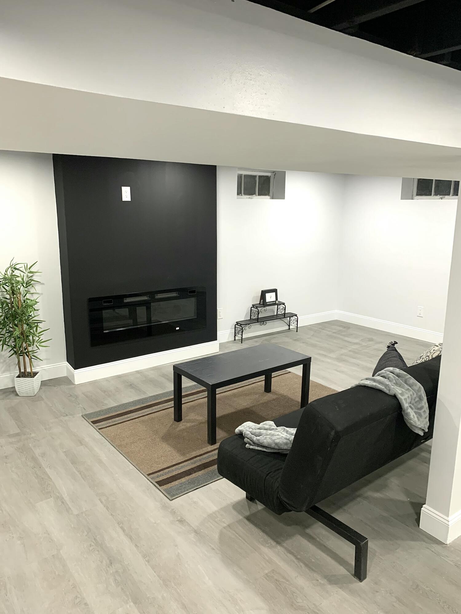 5918 North 72nd Street Milwaukee, WI 53218 - Photo 20 of 28 IMG_2481