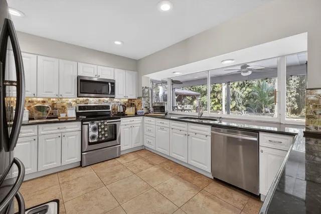 $424,900 | 1206 White Oak Lane, Fort Pierce, FL 34982