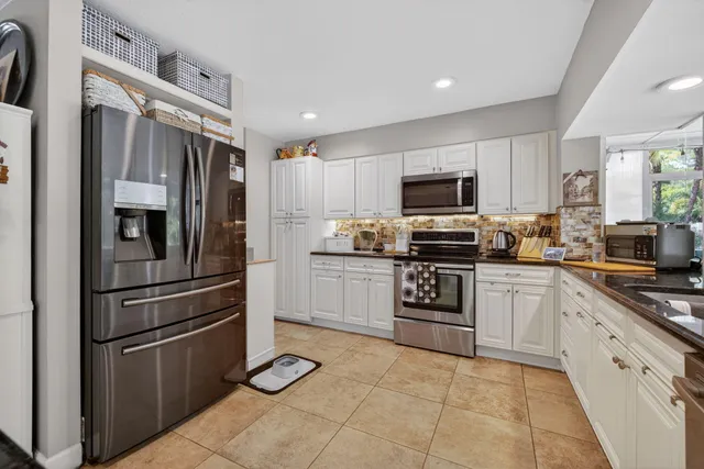 $424,900 | 1206 White Oak Lane, Fort Pierce, FL 34982