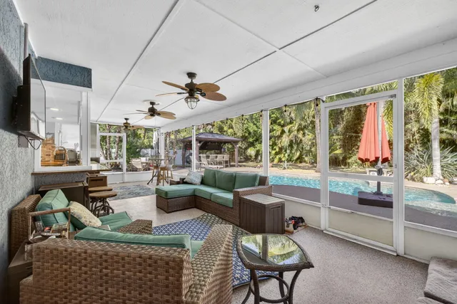 $424,900 | 1206 White Oak Lane, Fort Pierce, FL 34982