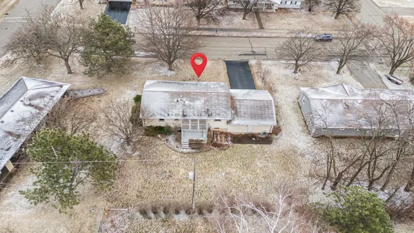 $289,900 | 927 Orchard Drive, Seymour, WI 54165