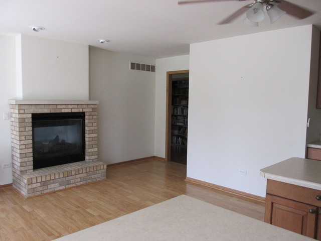 159 Chicago Road Paw Paw, IL 61353 - Photo 11 of 25