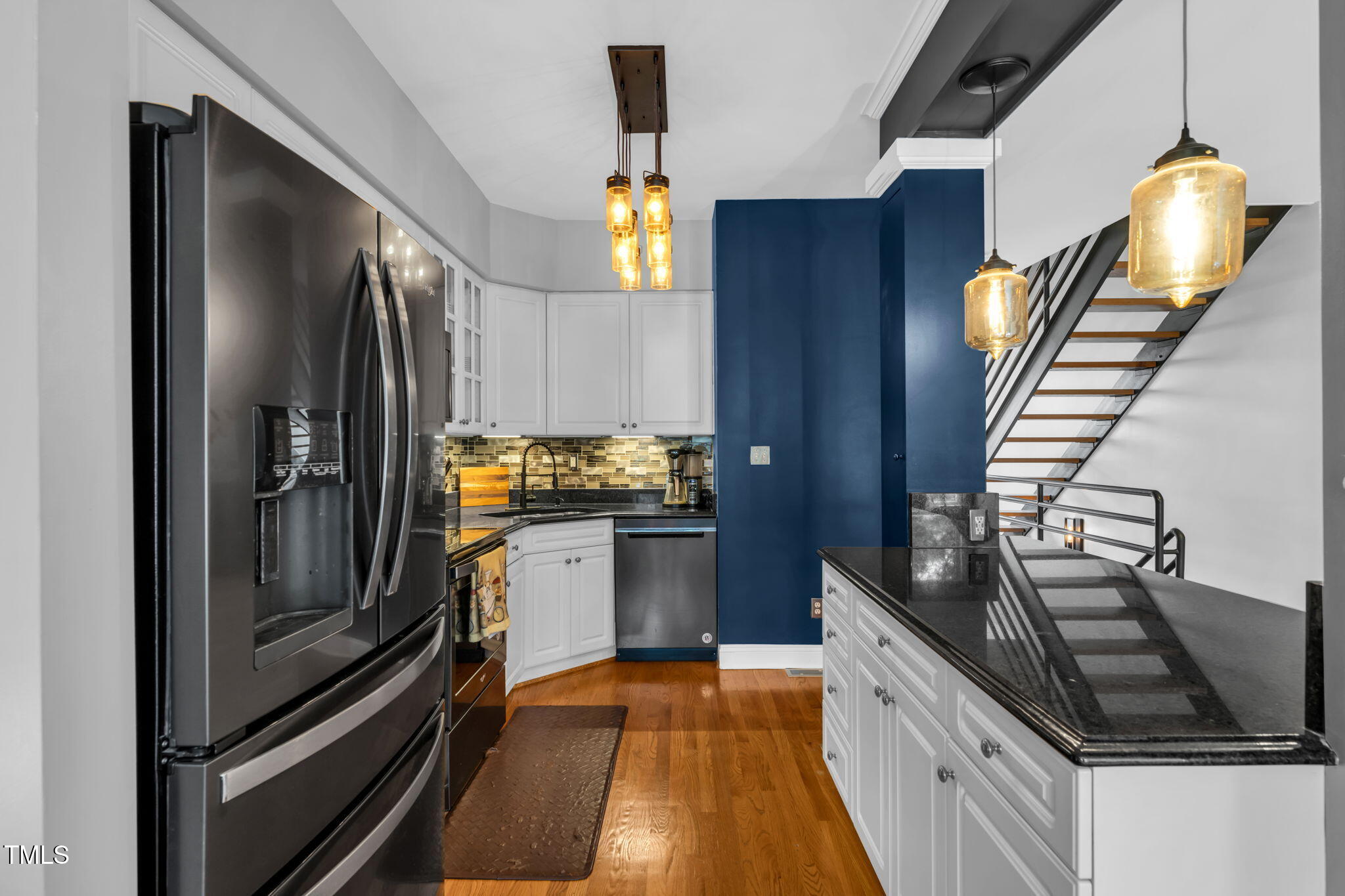 701 West Lane Street, Unit 103 Raleigh, NC 27603 - Photo 9 of 41 Kitchen (1)