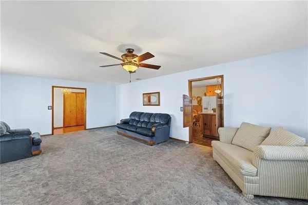 $370,000 | 2861 Highway 54, Moran, KS 66755