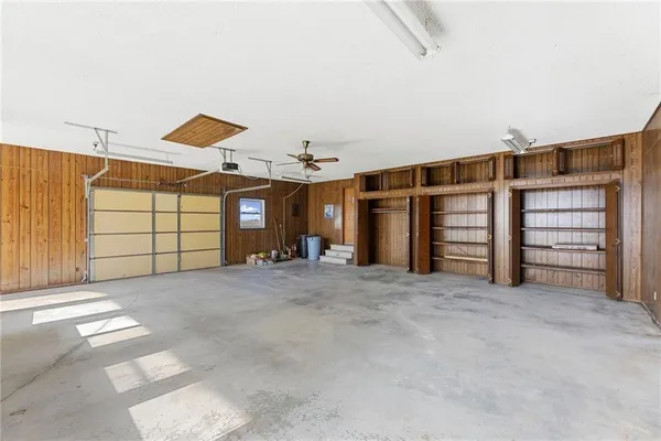 $370,000 | 2861 Highway 54, Moran, KS 66755