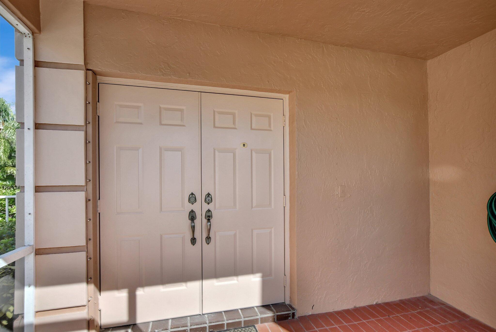 21431 Millbrook Court Boca Raton, FL 33498 - Photo 16 of 63 17-web-or-mls-DSC_1921