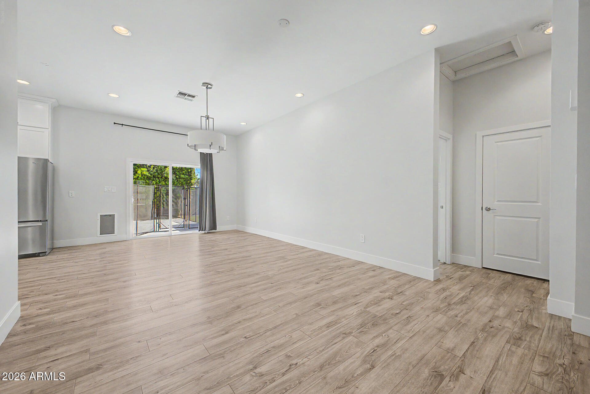 2245 East Cheery Lynn Road Phoenix, AZ 85016 - Photo 6 of 23 10 - Cheery Lynn