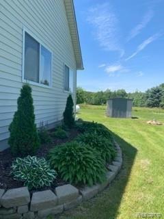 3174 Howland Road Almont, MI 48003 - Photo 10 of 35 IMG_4105.jpg