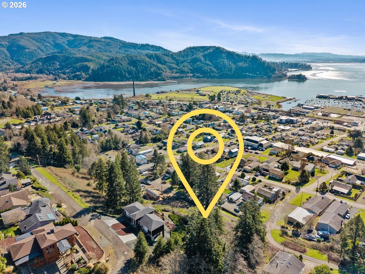 Fir Avenue Garibaldi, OR 97118 - Photo 6 of 13