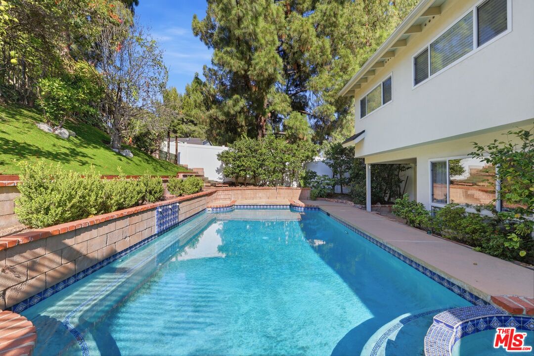 19041 Muirkirk Drive Porter Ranch, CA 91326 - Photo 31 of 33