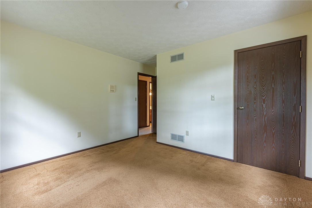 5637 Brampton Road Dayton, OH 45429 - Photo 38 of 48 Bdrm 3