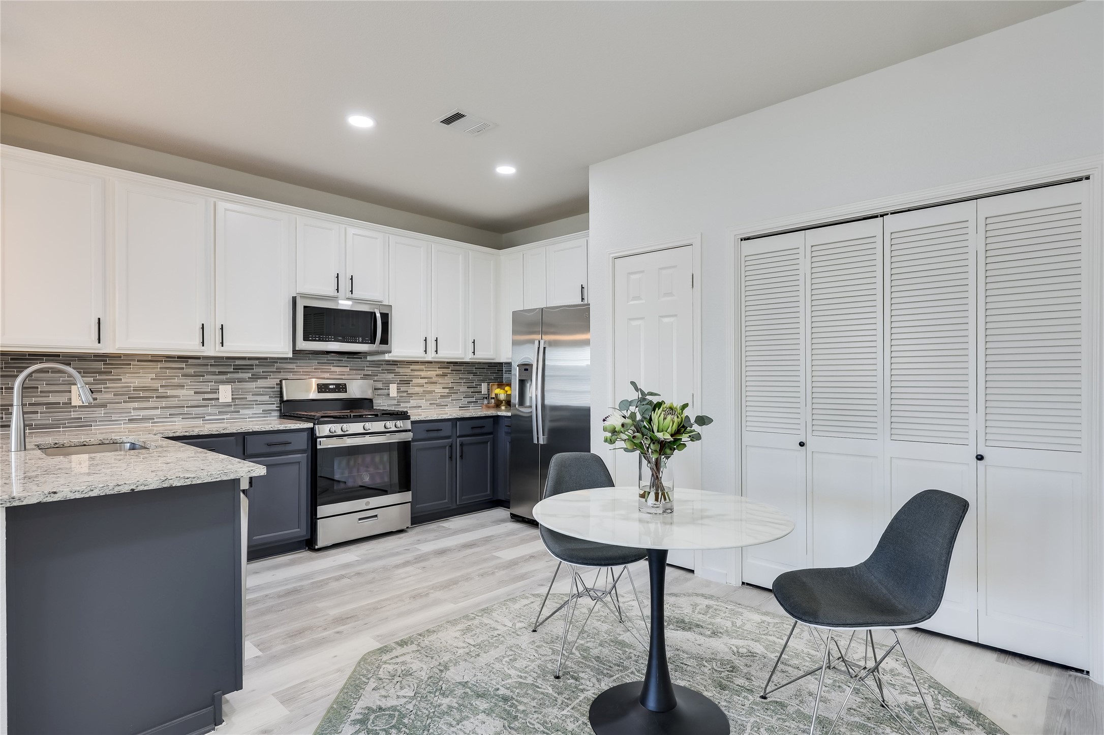 1900 Scofield Ridge Parkway, Unit 501 Austin, TX 78727 - Photo 11 of 31