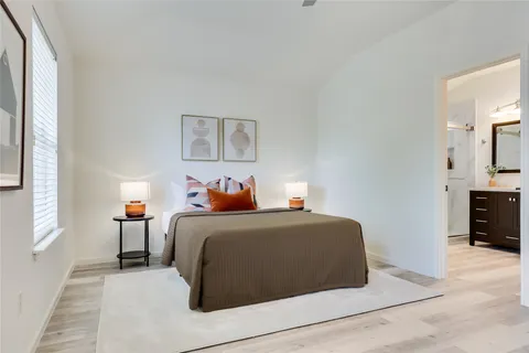 $289,000 | 1900 Scofield Ridge Parkway, Unit 501, Austin, TX 78727
