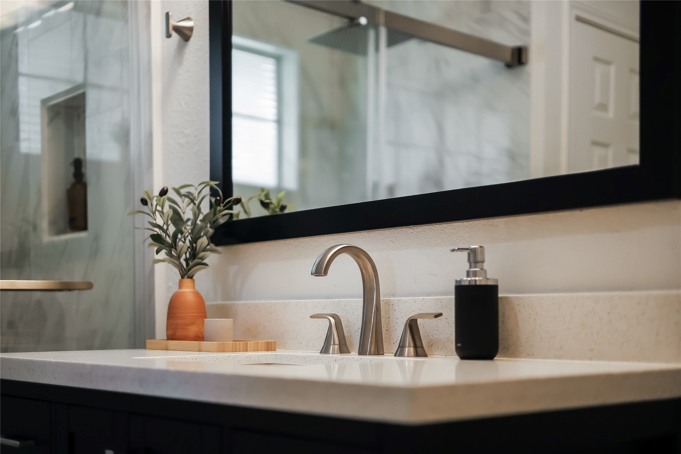 1900 Scofield Ridge Parkway, Unit 501 Austin, TX 78727 - Photo 17 of 31