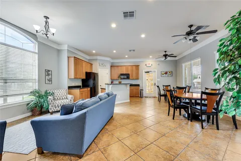 $289,000 | 1900 Scofield Ridge Parkway, Unit 501, Austin, TX 78727