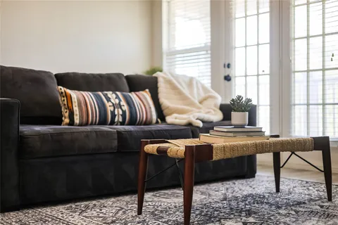 $289,000 | 1900 Scofield Ridge Parkway, Unit 501, Austin, TX 78727