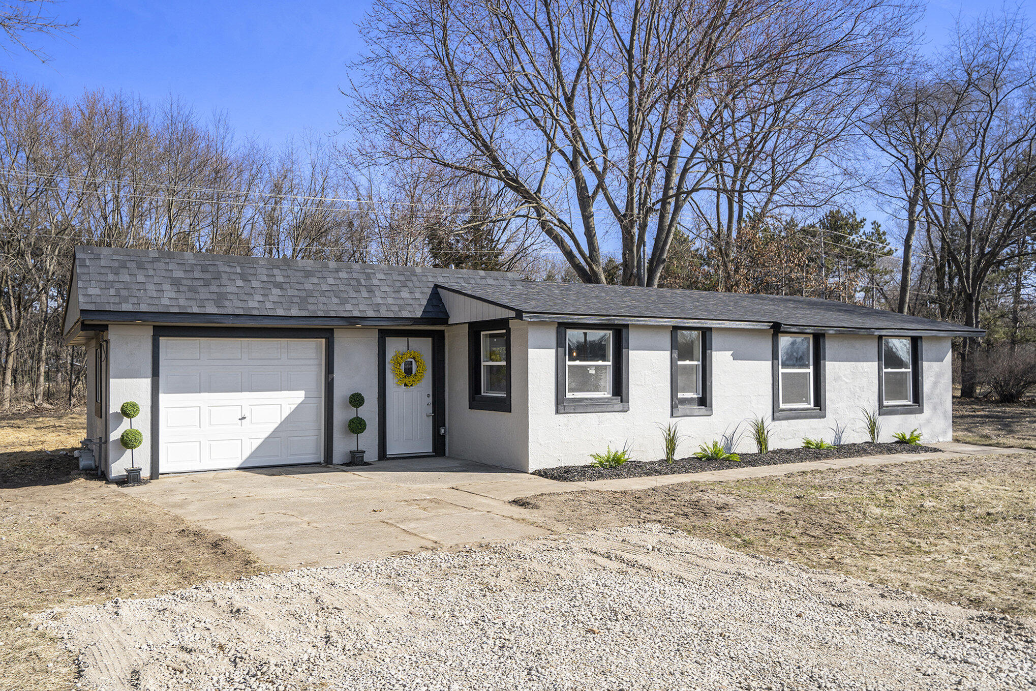 16686 Lovers Lane Three Rivers, MI 49093 - Photo 1 of 19 003_jbs00223_4