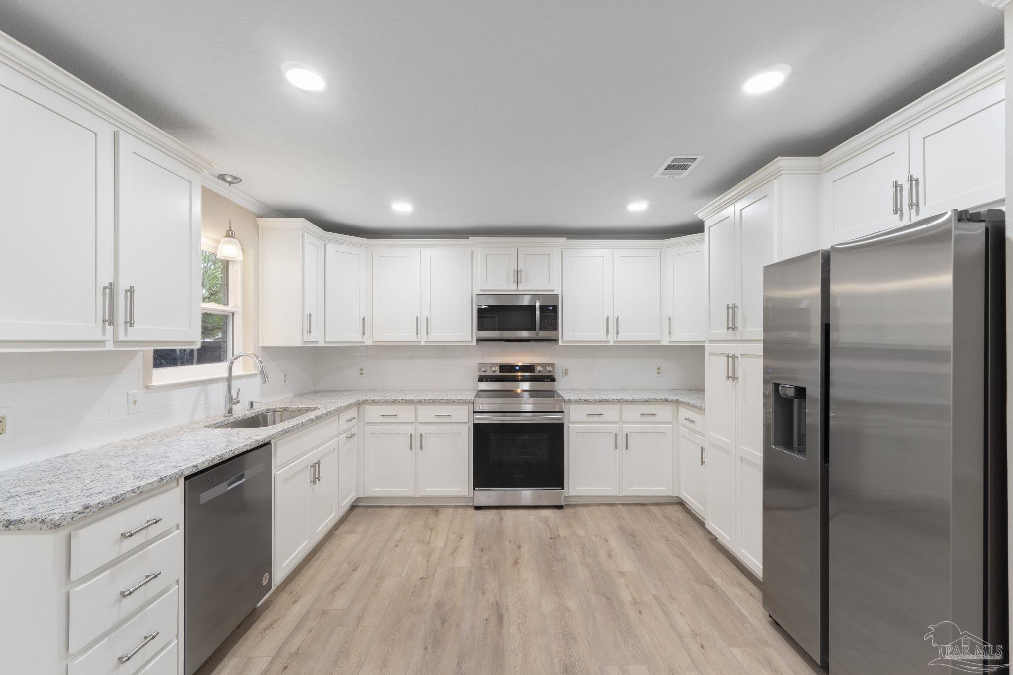 4699 Pine Lane Pace, FL 32571 - Photo 8 of 36